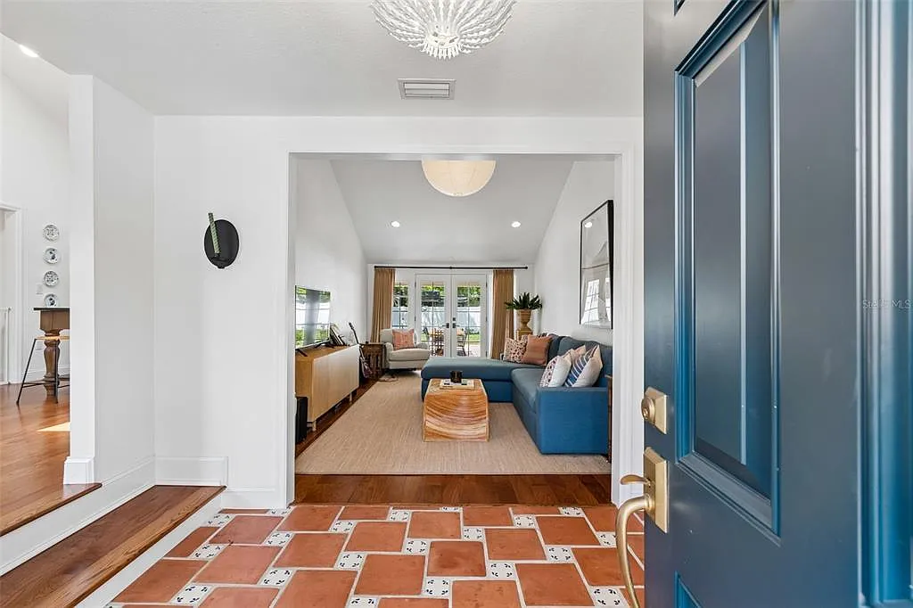 Custom entry and living space remodel in Tampa Bay Florida